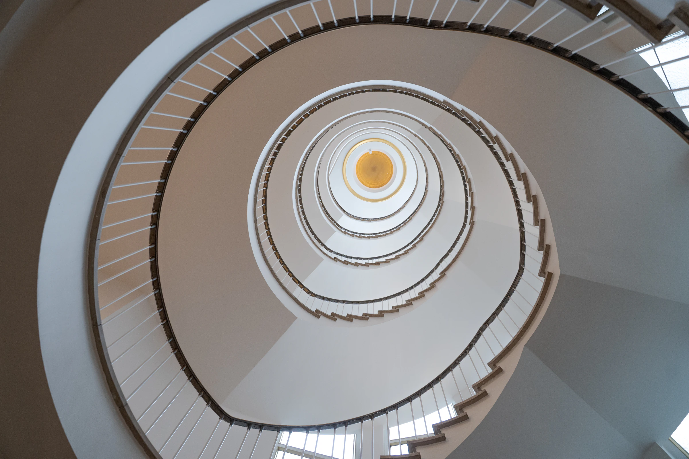 Looking up the stairwell of the Nordsternhaus, Rathausstraße 13